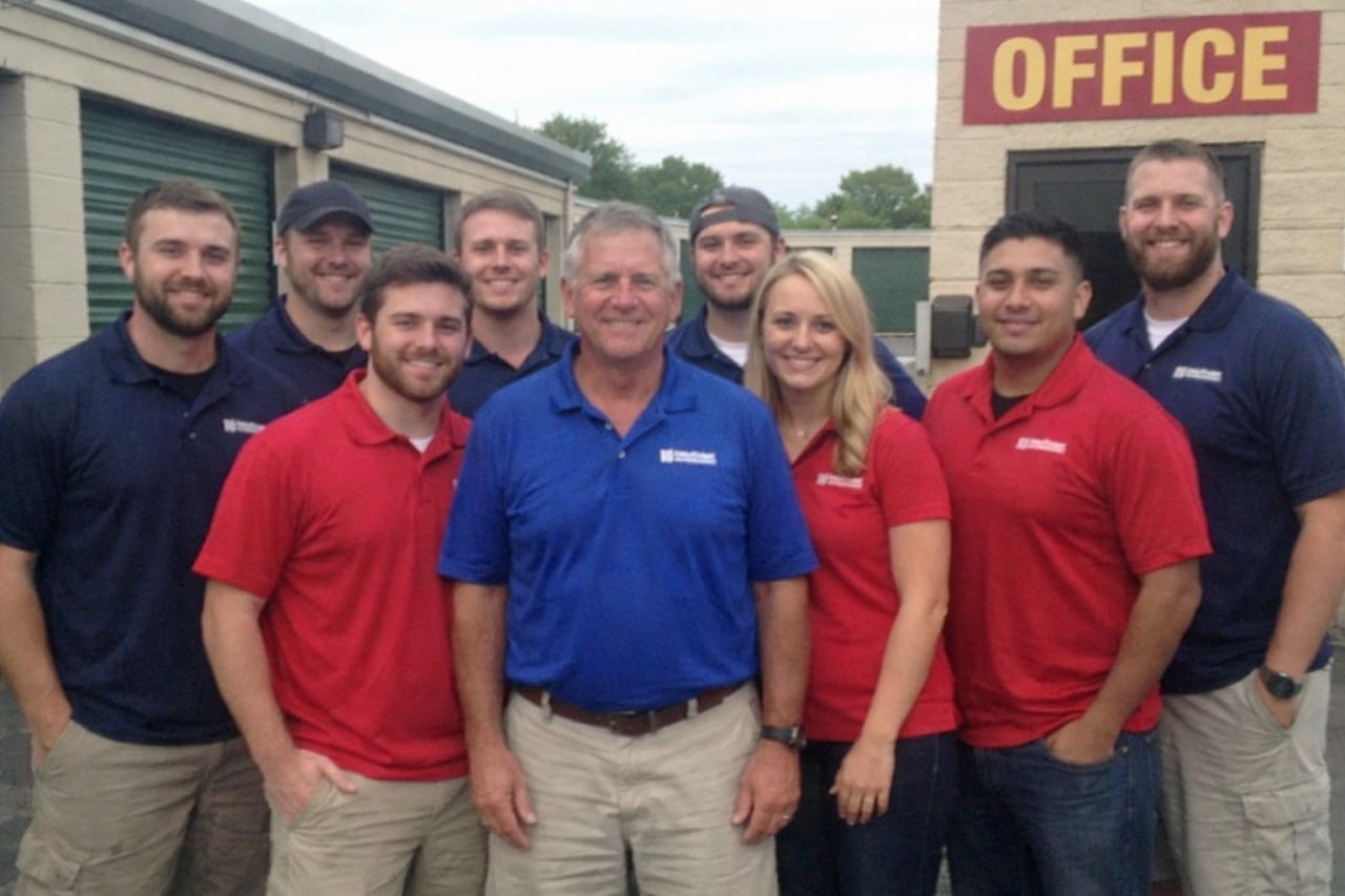 Water damage restoration professionals in Upland, CA